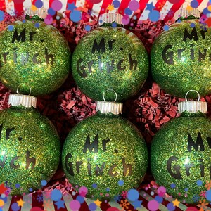Grinch Christmas Ornaments / Grinchmas Ornaments / Christmas / Grinch ornaments / Grinch Decor