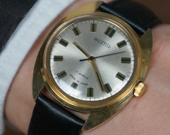 Vintage Wostok 17 Jewels USSR Mechanical Watch, Gold Plated Case, Black Leather Band