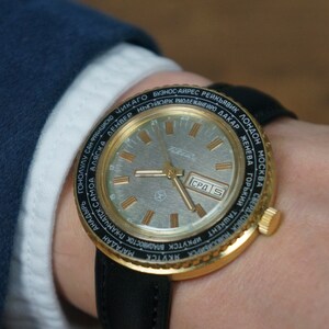 Raketa watch, Men watch, Vintage wrist watch, Vintage watches, Watches vintage men, Mens watch, Vintage mens watch, Unique watch, Watches