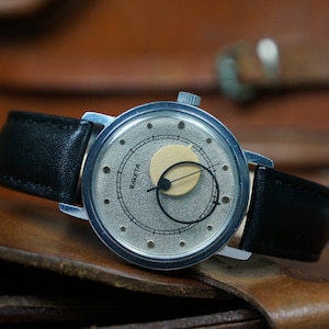 Raketa watch, Watch for men, Vintage wrist watch, Gift for him, Wrist watch men, Men watch vintage, Mens leather watch