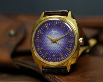 Vintage watch men, Wrist watch men, Watches men, Watch mechanical, Ussr vintage watches, Unique men watch