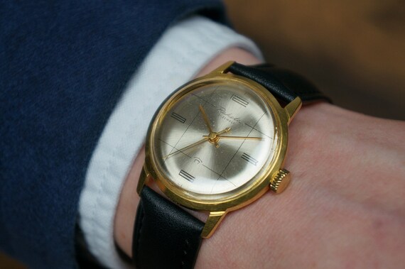 Montre Vintage RAKETA URSS - Années 70 - Mécanique Manuelle 21 Rubis - Excellent état - Modèle 2609.A
