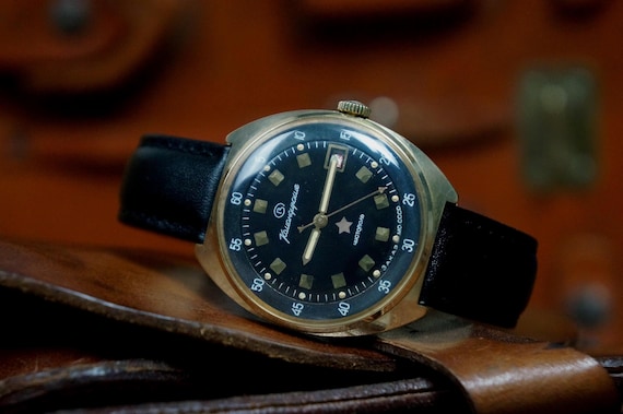 Vintage Vostok Komandirskie USSR Military Watch, Black Face