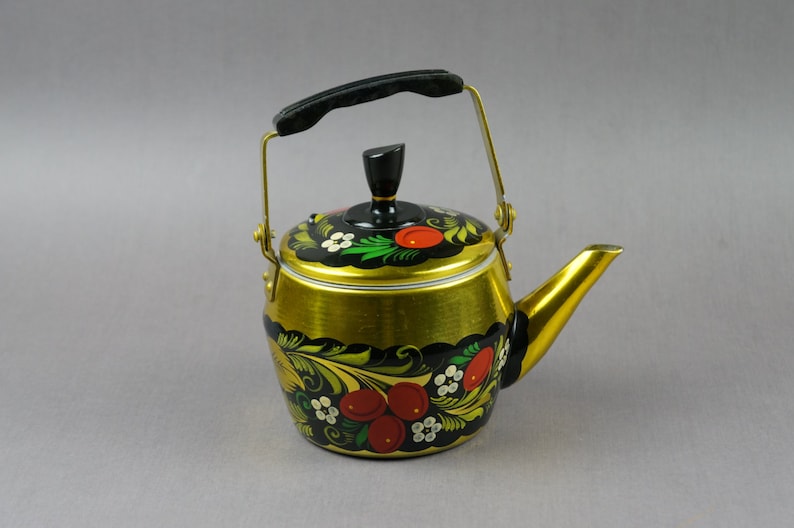 vintage kettle antique kettle aluminum kettle kitchen kitchen decor USSR tea kettle USSR tea Kettle kettle teapot vintage crockery