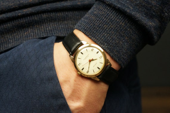 Mechanical watch, Antique watch, Vostok watch, Col