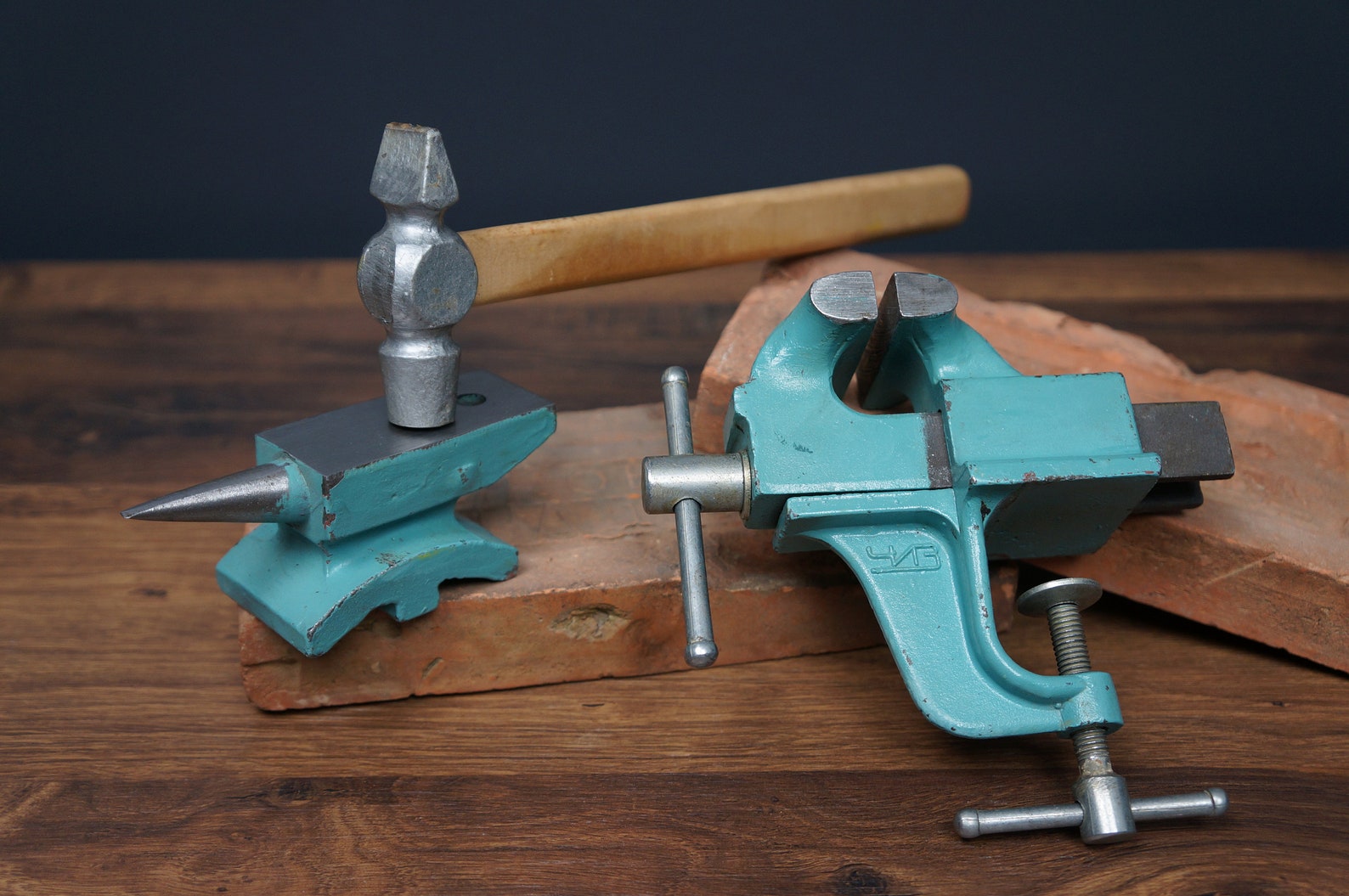 Vise Tool Vise Antique Tool Jeweler's Vise Vintage Etsy