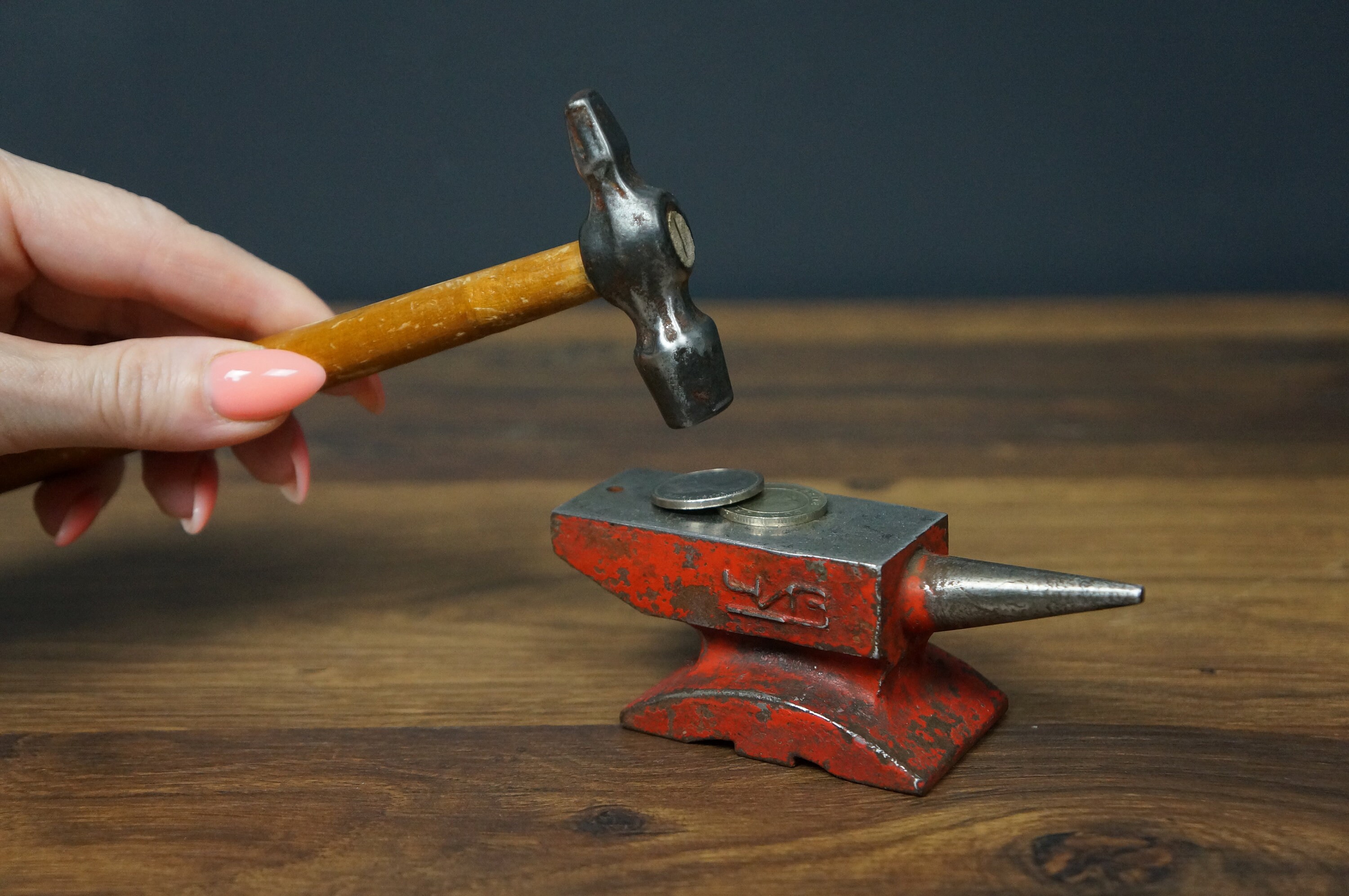 Anvil, vintage anvil, miniature anvil, small anvil, antique Anvil, vintage anvil, miniature anvil, small anvil, antique