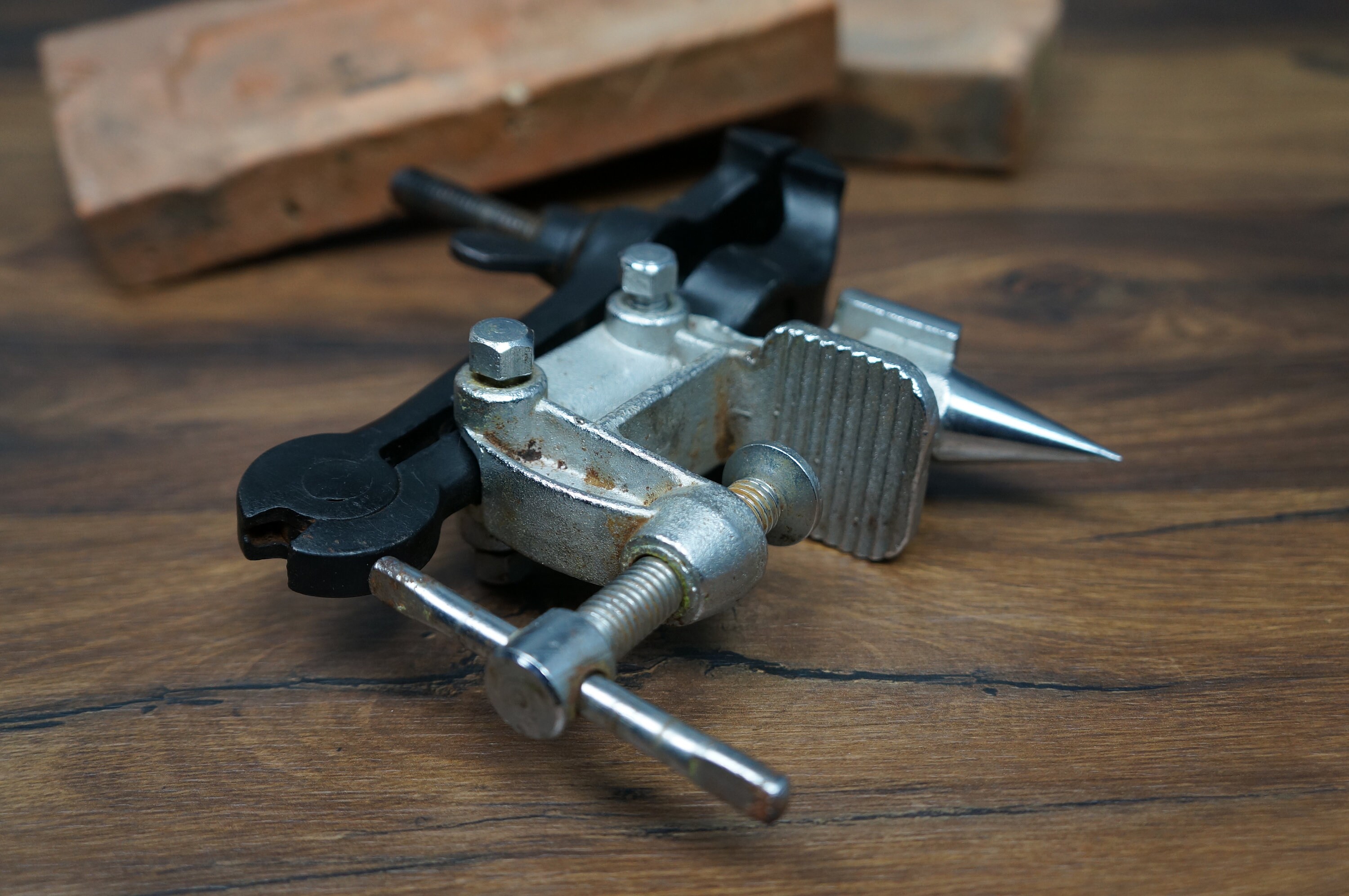 Vise Tool Vise Antique Tool Jeweler's Vise Vintage Etsy UK