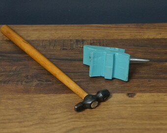 Vintage Miniature Metal Anvil With Hammer: USSR Tool - Etsy Ireland