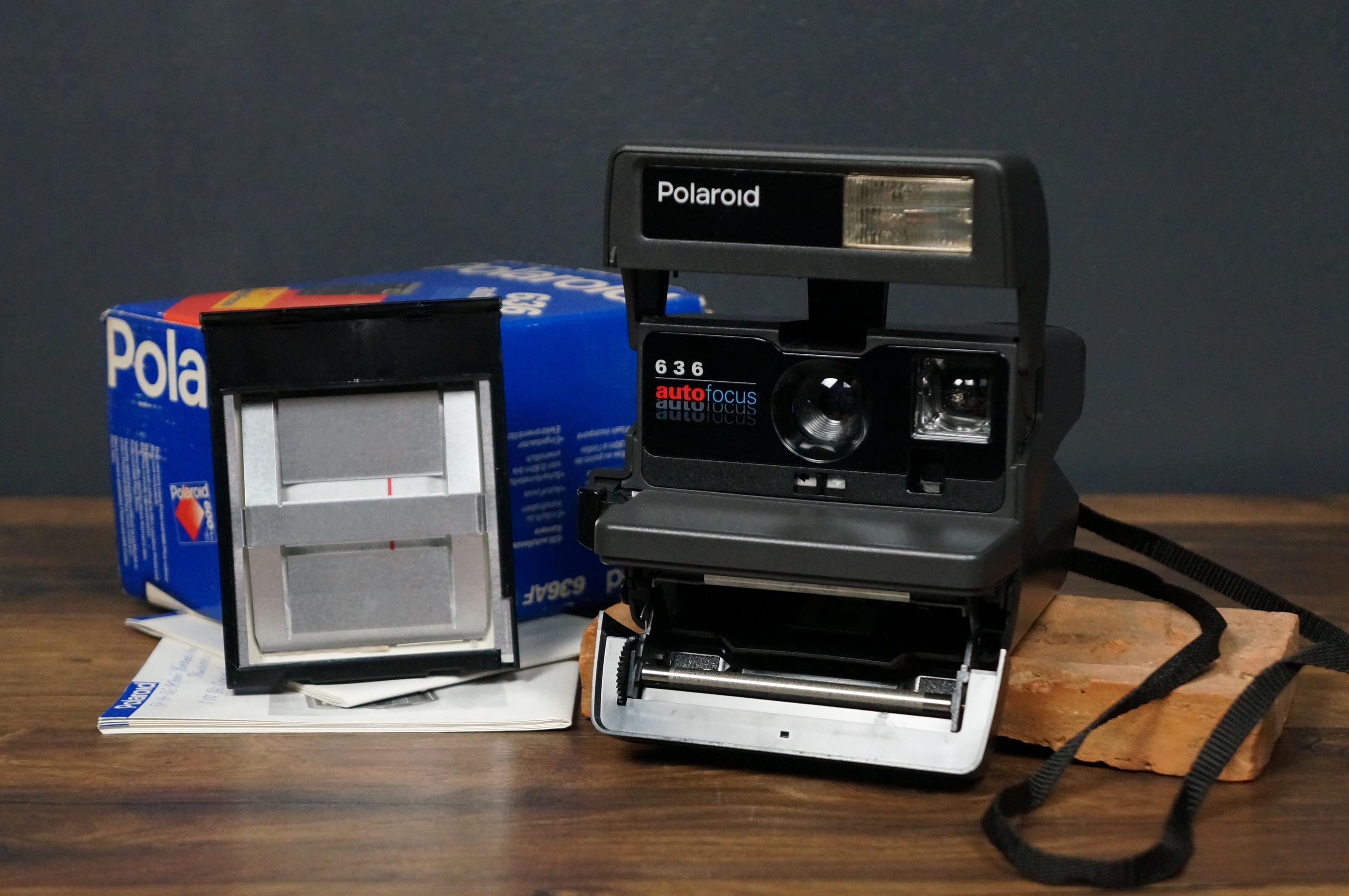 ヴィンテージ ポラロイド 636 オートフォーカスカメラ - 1990年代