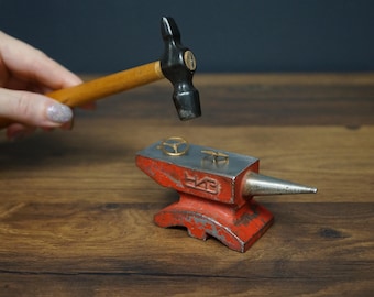 Vintage Miniature Anvil: USSR Metal Jewelers Tool, 1970s