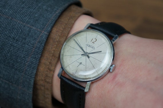 Mens wrist watch, Raketa watch, Antique watch, Bes