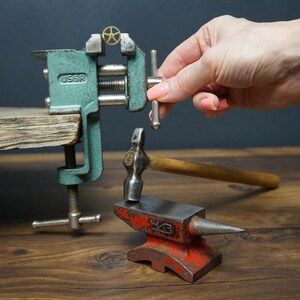 vise, tool vise, antique tool, jeweler&#39;s vise, vintage vise, workshop decor, vintage tool, carpentry, vises USSR, metal  vise, small vise