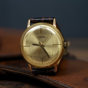 Mens watch, Mens gifts, Raketa watch, Wrist watch men, Vintage mens watch, Mens leather watch, Vintage, Unique watches