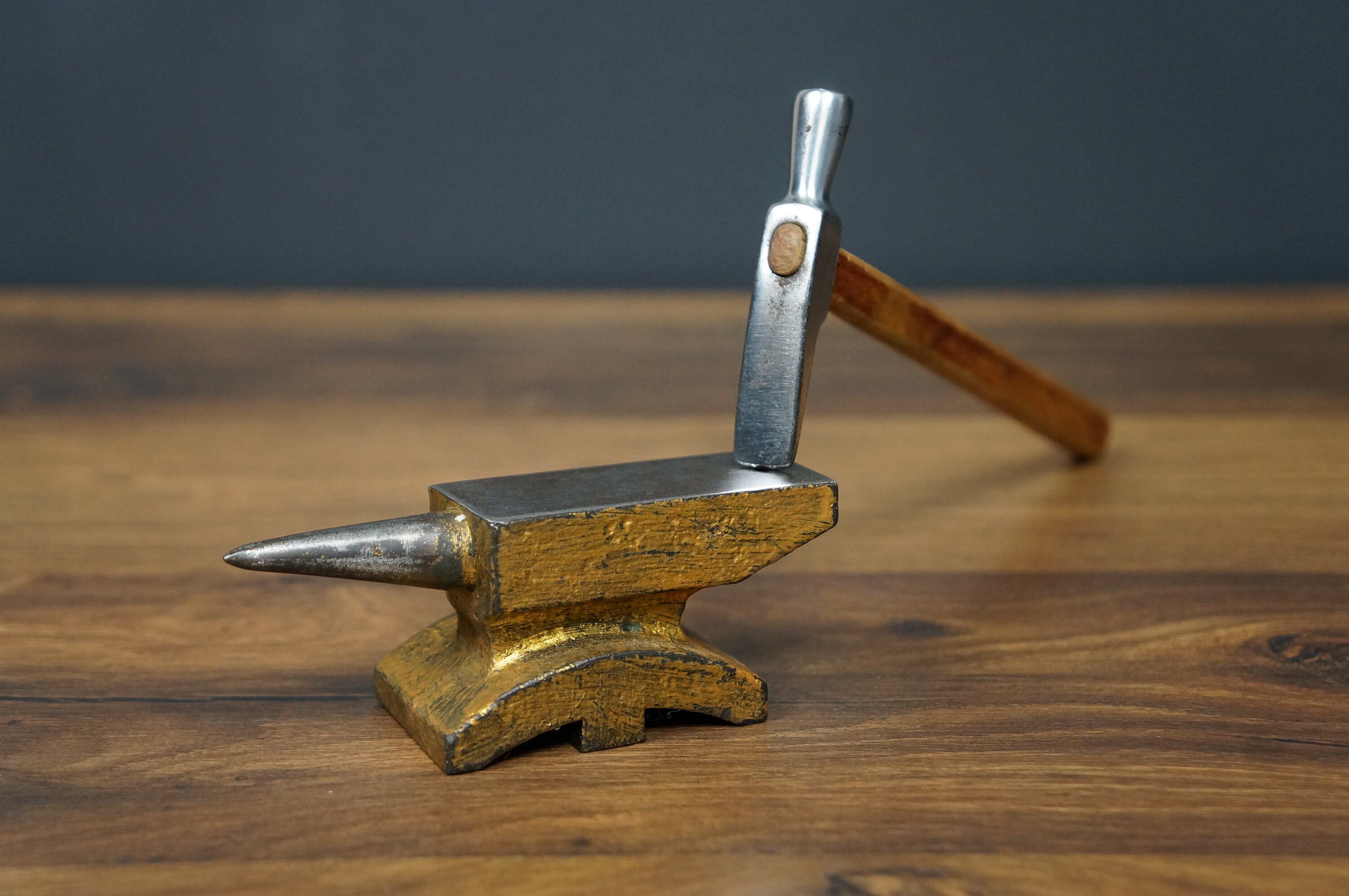 Anvil vintage anvil miniature anvil small anvil antique Etsy