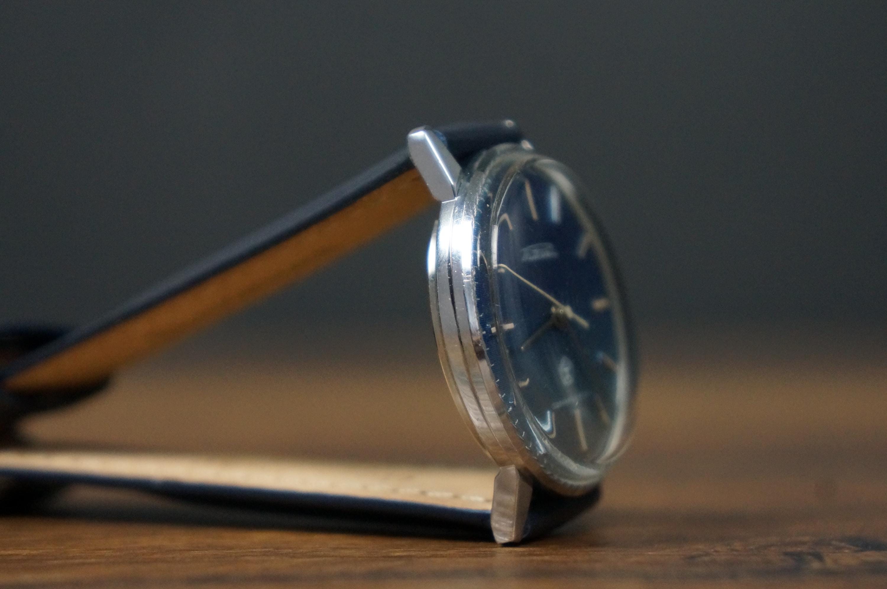 Vintage Raketa USSR Men's Watch: Mechanical Wristwatch, 1980s - Etsy