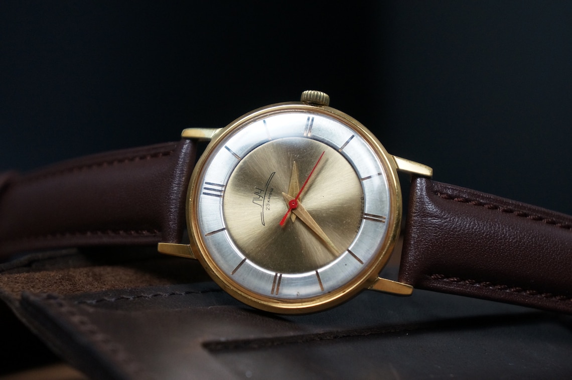 Luch watch Best vintage watch Classic watch men Men watch Etsy
