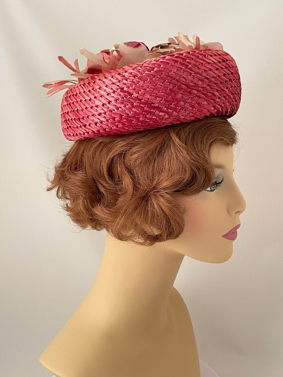 Ladies vintage hat, 1960s hat, 1960s floral hat, … - image 3