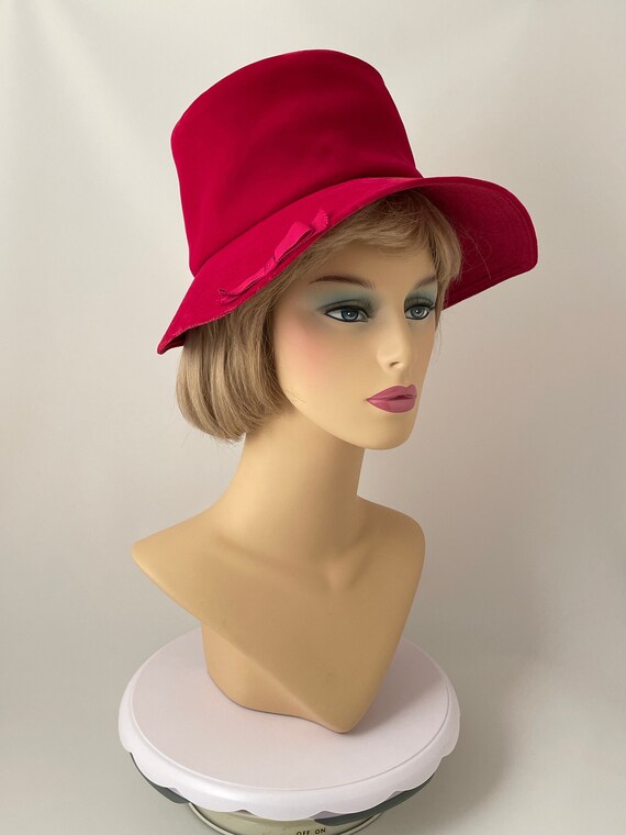 Ladies vintage hat, 1960s hat, 1960s bucket hat, … - image 1