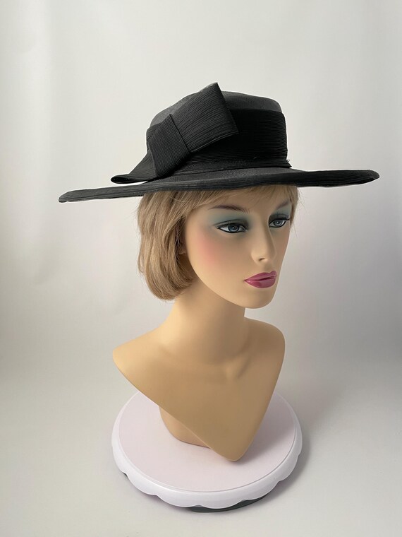 Ladies 1950s hat, 1950s vintage hat, large brim hat, 1950s hat, Lilly Dache hat, 1950 black hat, 1960s hat, 1960s vintage hat, Derby hat