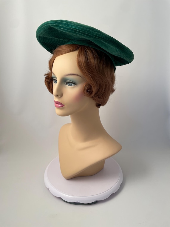 Ladies 1940s hat, 1940s halo hat, 1940s green hat… - image 1