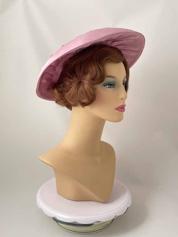 Ladies vintage hat, 1940s hat, 1940s lavender hat,