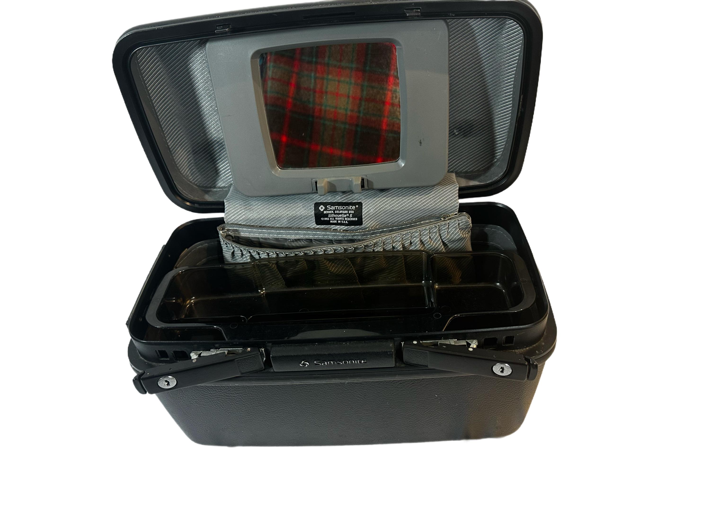 Vintage Samsonite Black Cosmetic Bag Train Case Carry-on Tote