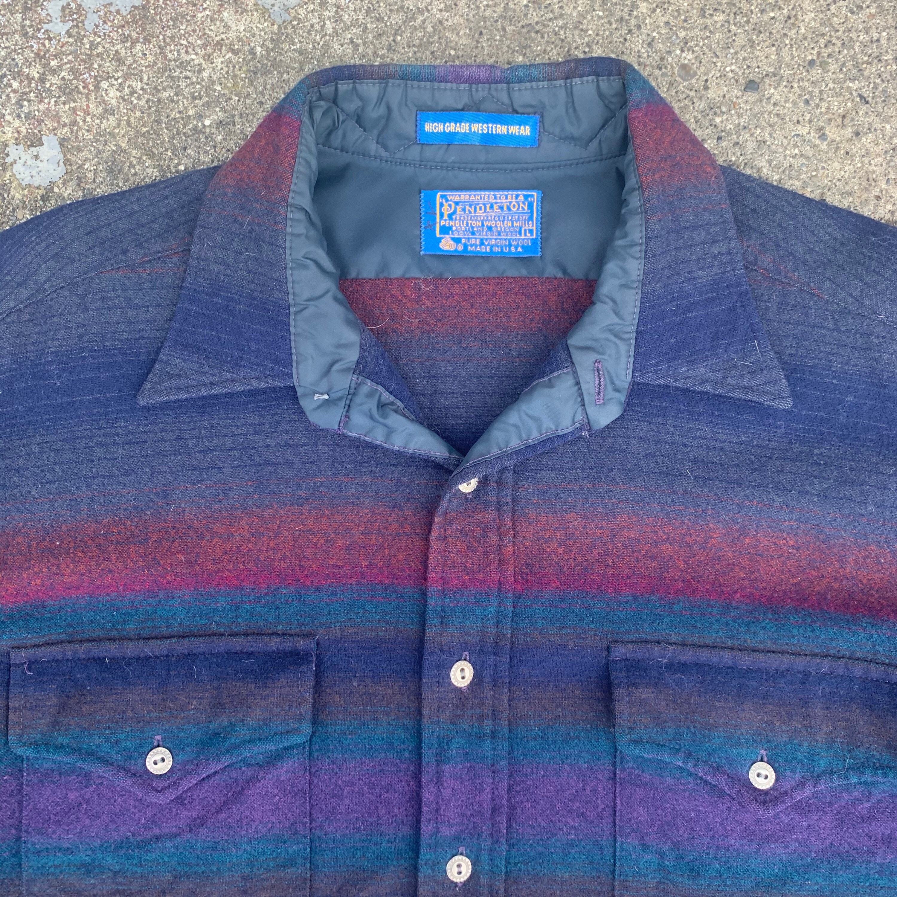 Pendleton バーガンディ ボタンアップシャツ Pendleton バーガンディ ボタンアップシャツ