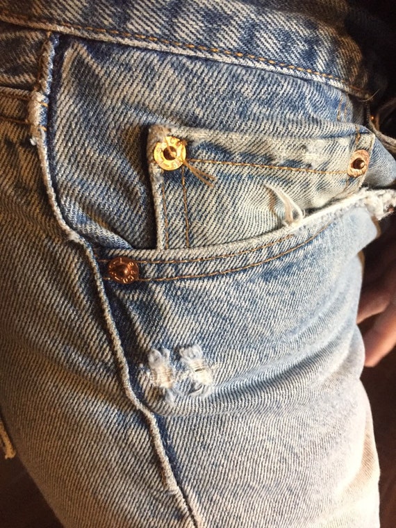 Vintage Levi's W34 x L32 501 Original Riveted Light M… Gem