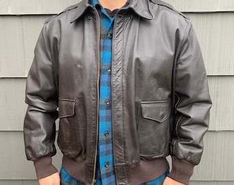 Vintage L. L. Bean Marrón Cuero Bomber Motercycle Chaqueta Abrigo 1990 Hombre Talla 44 Zip Up