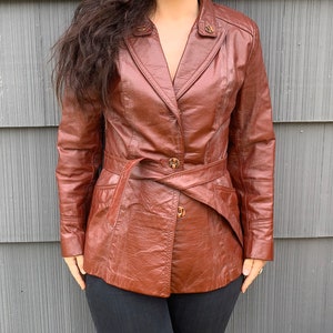 Wilsons Leather Vintage Red Burgundy Long Trench Coat Size Women&#39;s 10 With Liner