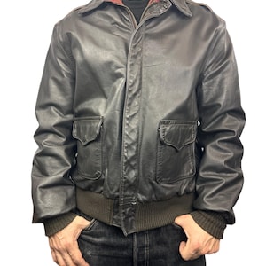 Vintage US Army Airforce Flyer’s Leather Type A-2 Bomber Flight Jacket Coat Men&#39;s Size 44 Zip Up