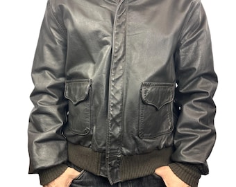 Vintage US Army Airforce Flyer’s Leather Type A-2 Bomber Flight Jacket Coat Men's Size 44 Zip Up