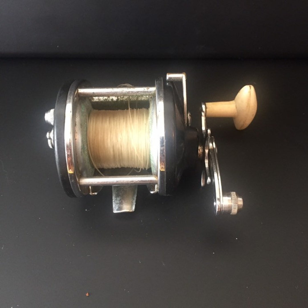 Vintage Ocean City 922 Working Fishing Reel Made in the USA -  Norway