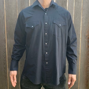 Vintage Ely Plains Black Dress Shirt Cowboy Cut with Pearl Snaps Long Sleeve size Large