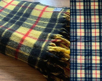 vintage Paris Woolen Mills Jaune Noir Rouge Plaid Couverture Frange Made in USA 52 » x 58 »