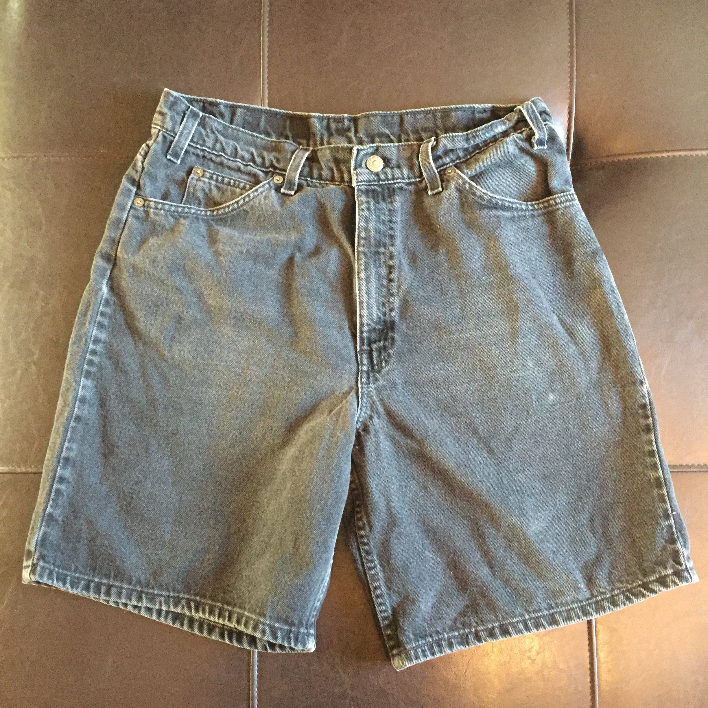 Levi s 550 Black Denim Jean Shorts Women s Size 34 Etsy