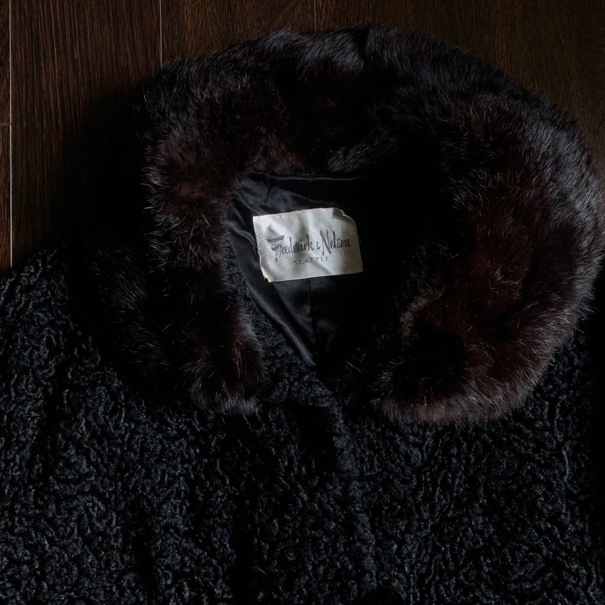 Vintage Fredrick & Nelson Black Lamb Wool and Mink Coat Jacket