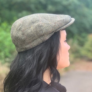 Vintage Tan Gray Donegal Irish Wool Tweed Motoring Messenger Cap Hat