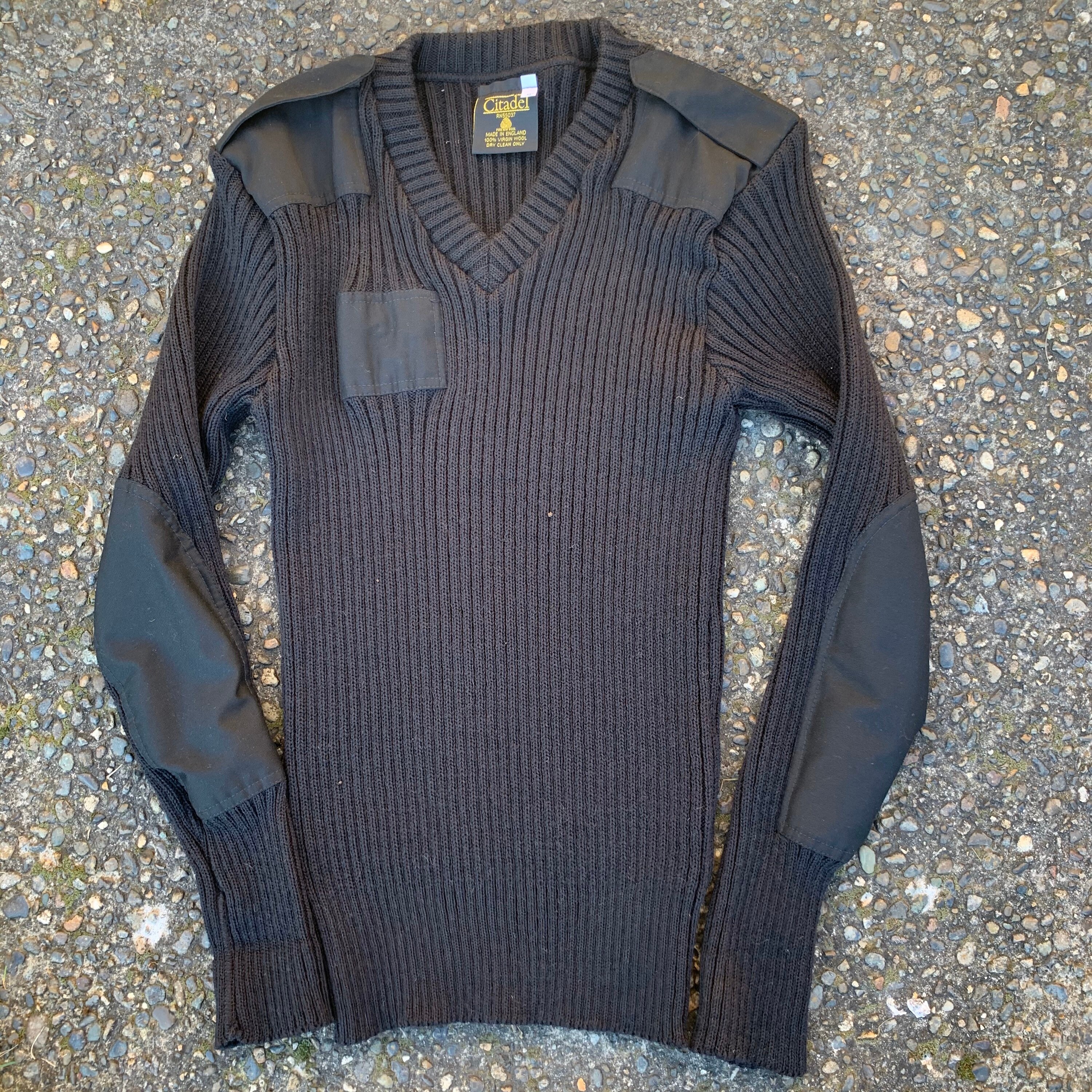 Citadel Black Wool Military Army Size 42 Men's Knit Sweater Made