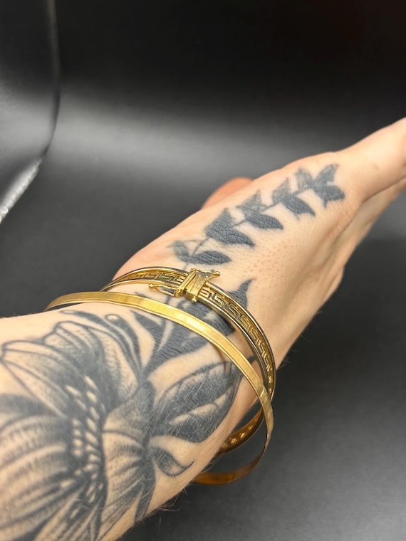 Estate Stackable 18k Gold Mixed Bangle Bracelets … - image 8