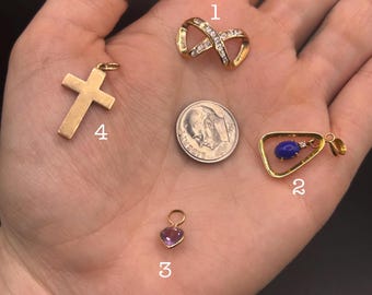Estate Stackable 14k Gold Mixed Pendants Charms - 5/19 - LOT K