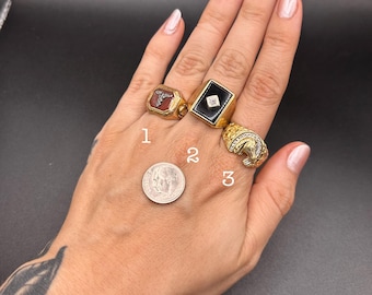 Estate Stackable 10k Gold Mixed Rings Bands - 6/1 - LOT R