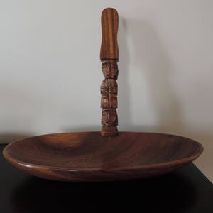 Wooden bowl - Pod wood - Totem handle - Bowl