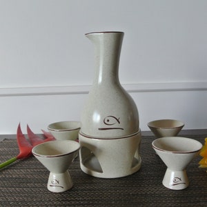 Sake set - Carafe with candle burner and four cups