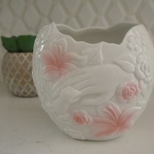 FTD vase - porcelain -