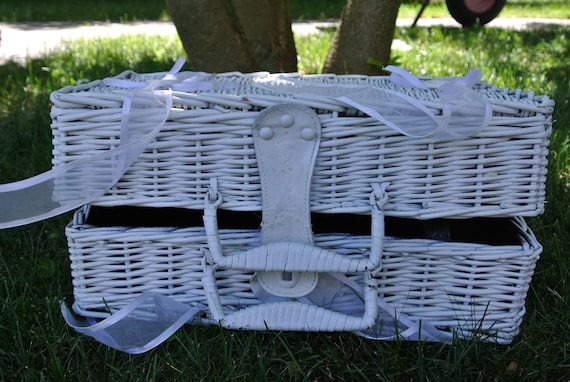 Wicker basket - Picnic - country basket - wicker b