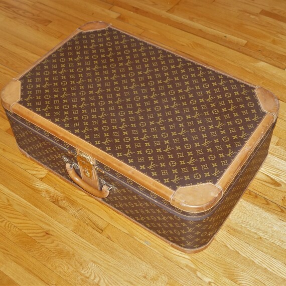 louis vuitton travel case