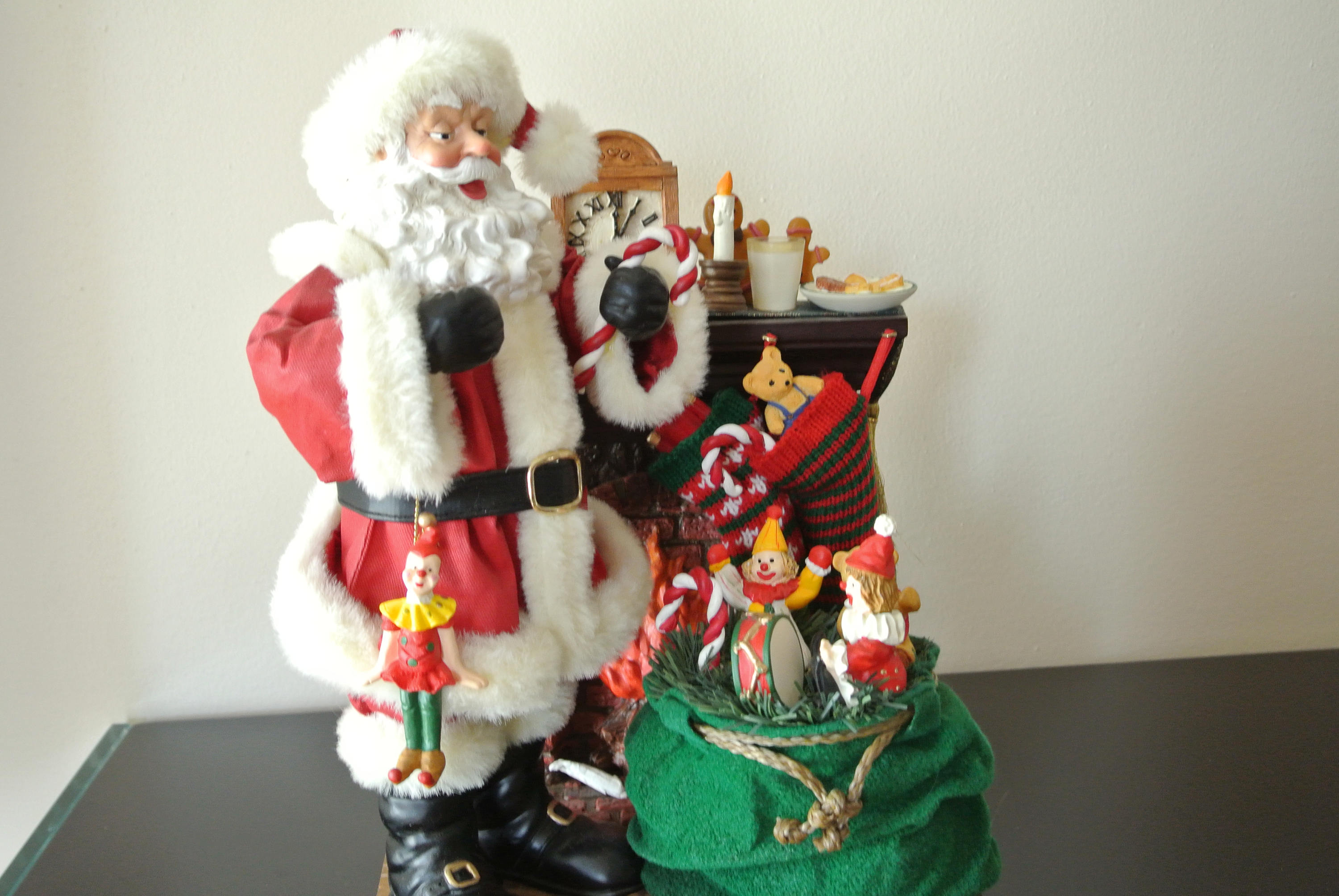キリスト誕生　スノーマン　オブジェ　カークランド Thomas Kinkade Crystal Snowman Figurine Featuring Light-Up