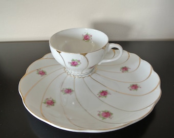 Tasse et plat à déjeuner - Porcelaine - Japon